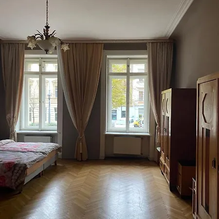 1 Parkplatz Kostenlos Apartment *