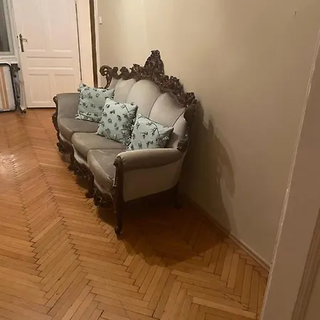 1 Parkplatz Kostenlos Apartman